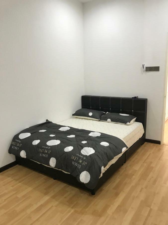 Nrl'S Cozy Guesthouse Kota Bahru Luaran gambar